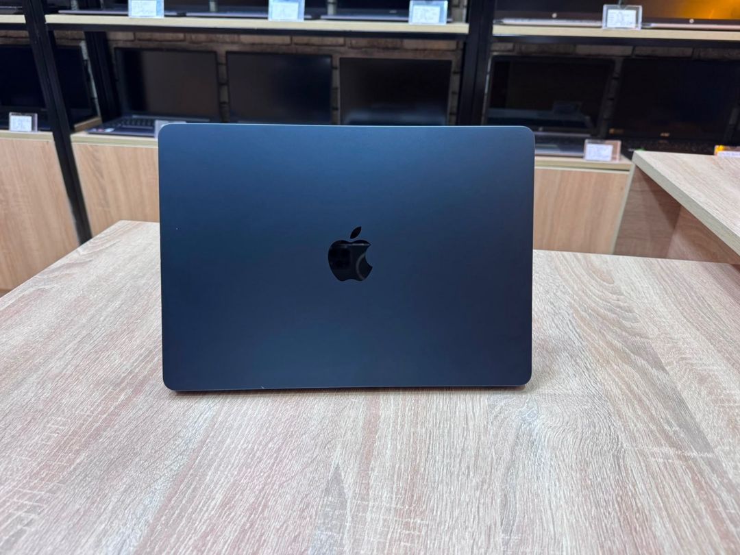 Apple MacBook Air 13 M4 — Elektronika, Bakı (6)
