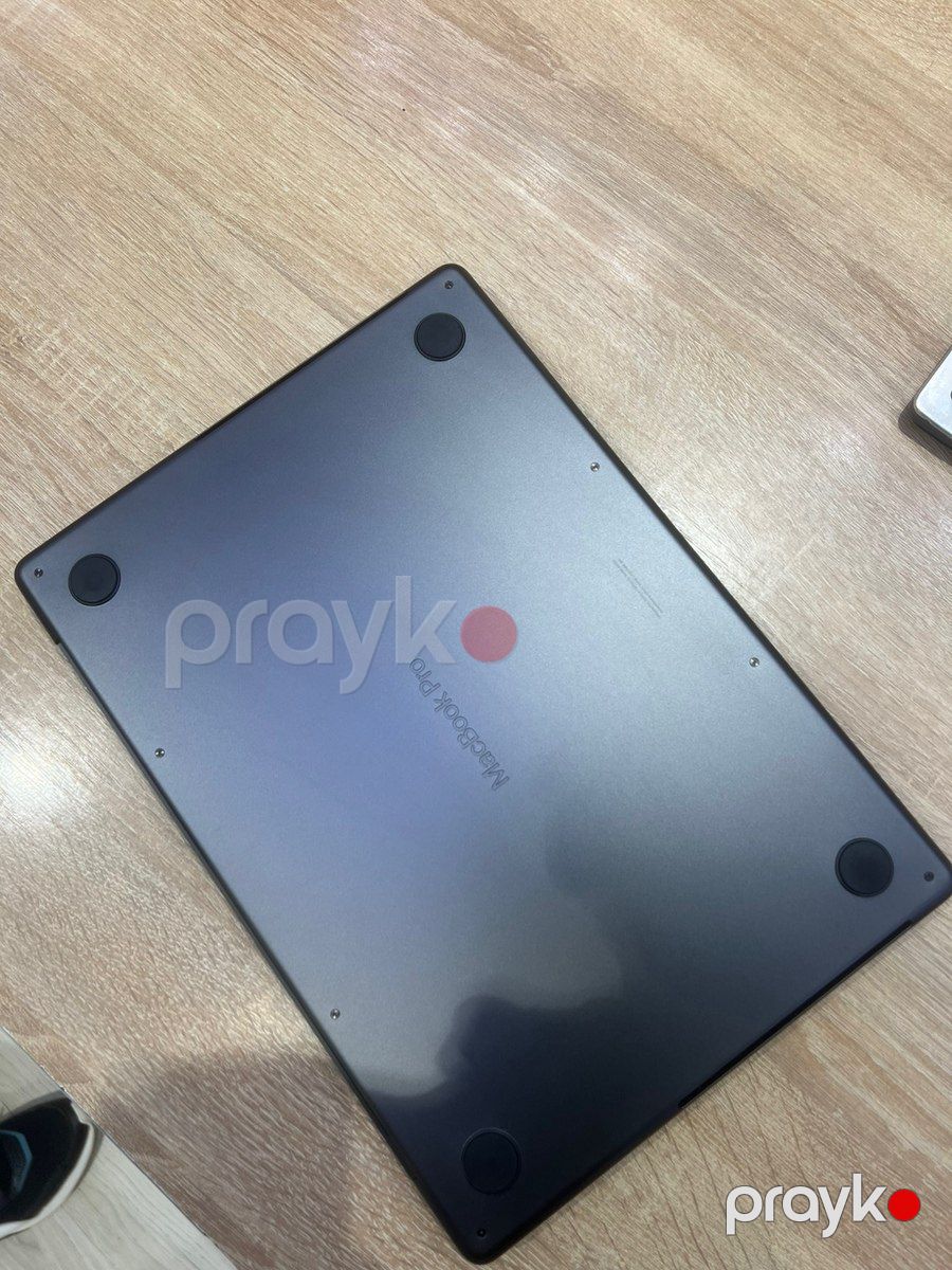 Apple Macbook Pro 14 inch M3 Pro 18/512GB Space Black — Elektronika, Bakı (2)