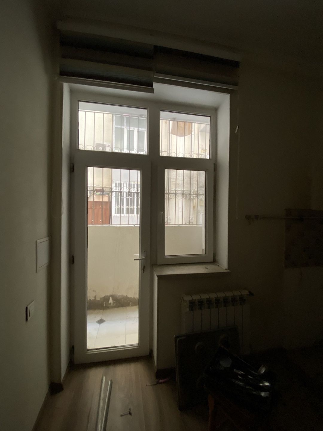 Pəncərə və qapı — Təmir və inşaat, Bakı (3)