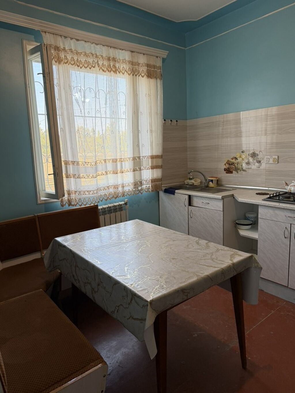 Novxanıda elit məhlədə hovuzlu ev kirayə verirəm. İki mətbəx, 3 otaq — Daşınmaz əmlak, Novxanı (7)