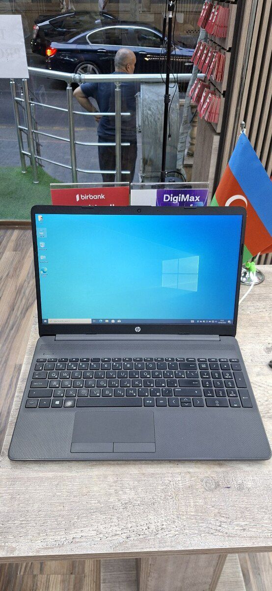 Noutbuk HP TPN-C151 — Çantalar, Bakı