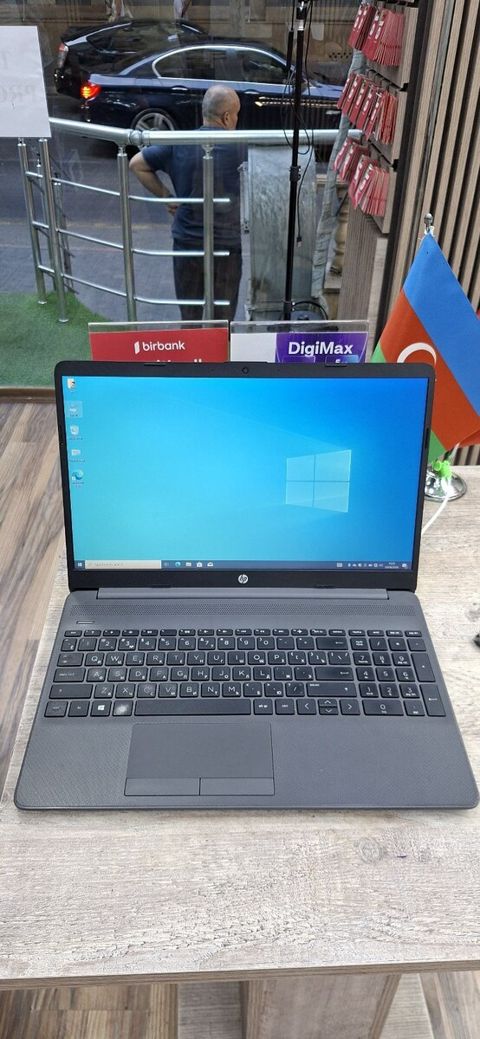 Noutbuk HP TPN-C151 — Bakı