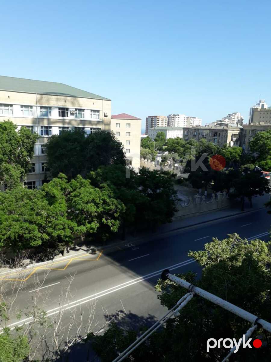 İcarəyə verilir 1 otaqlı köhnə tikili 32 m² — Mənzil, Bakı (11)