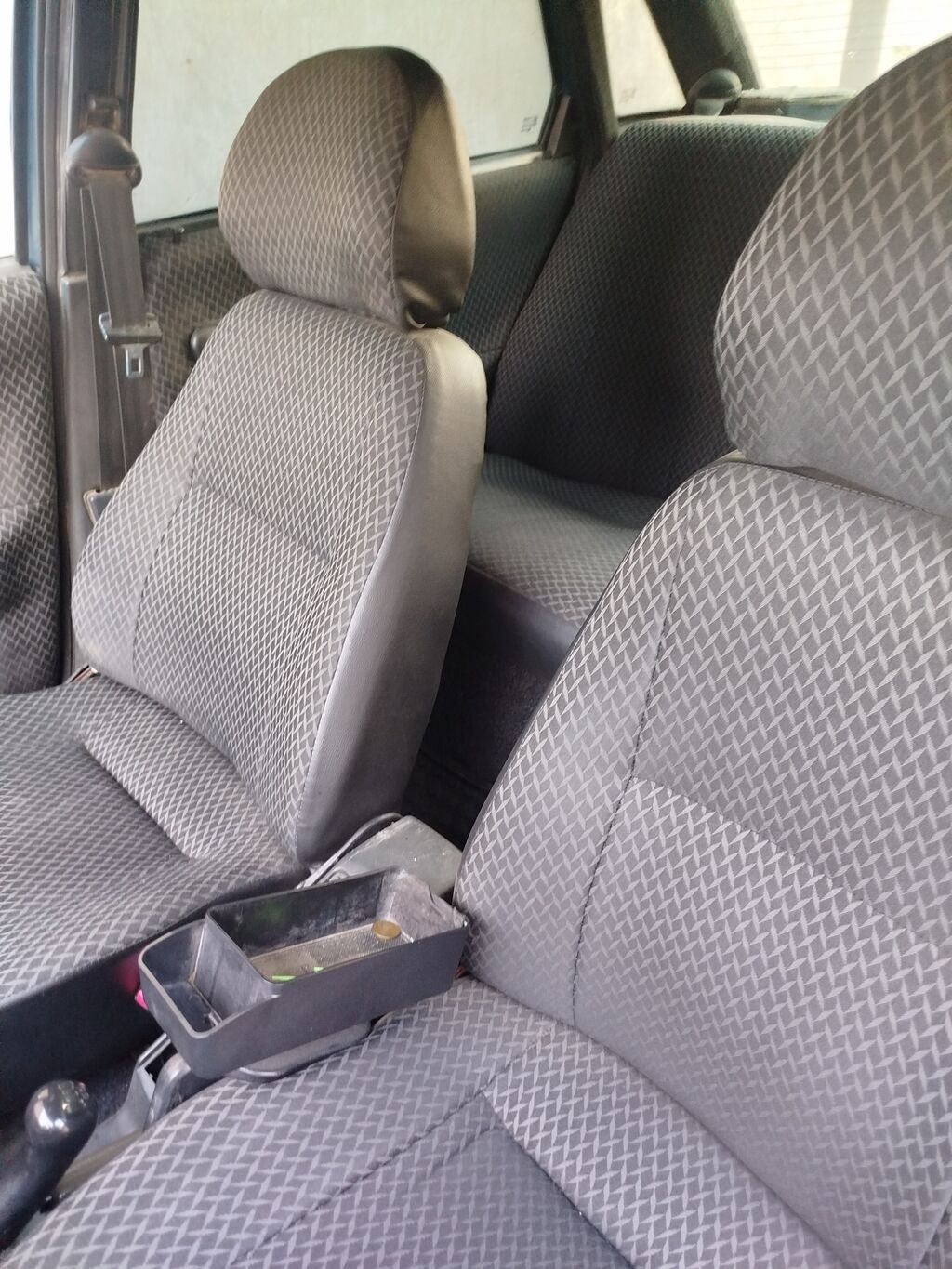 Avtomobil: Lada Samara (Sedan) – Sport paketi Rəng: Göy Dövlət nömrə — Avto, Şirvan (10)