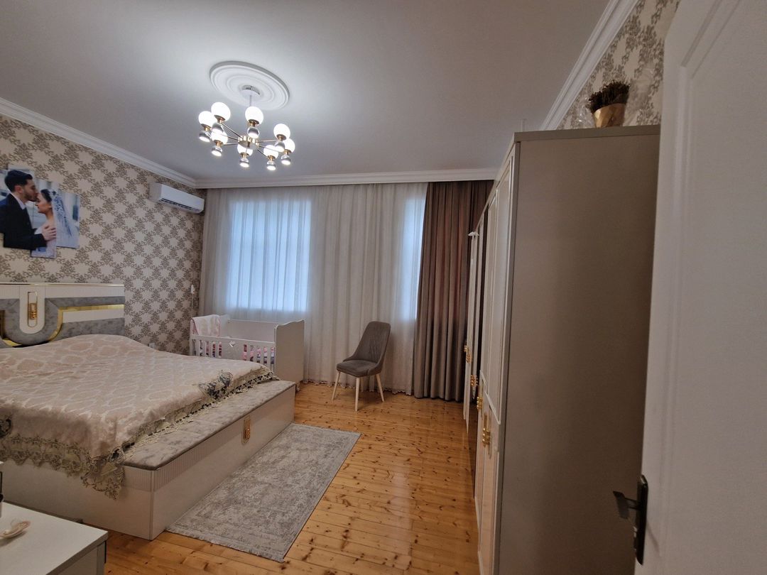 Satılır 6 otaqlı həyət evi/bağ evi 214 m² — Ev, villa, Bakı (5)