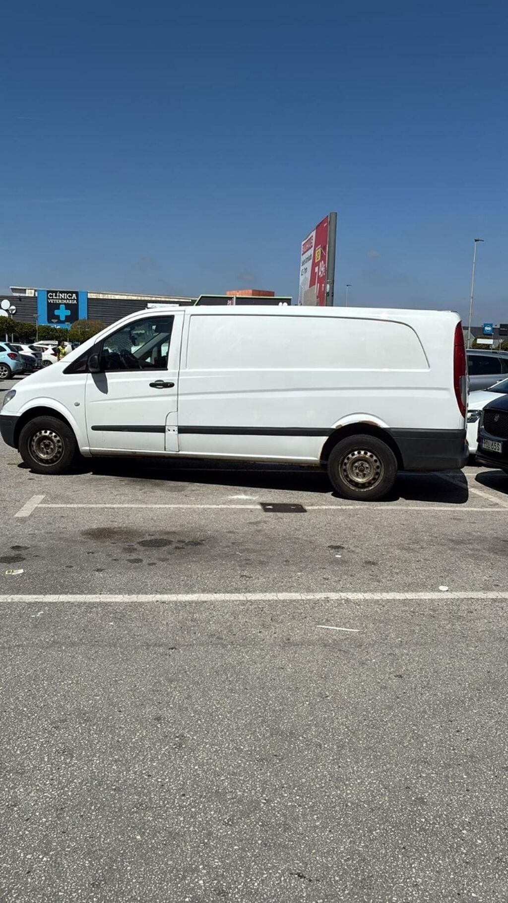 Mercedes-Benz Vito yük/furqon.prabeq 180 000 Xüsusiyyətlər: - Kuzov — Yük maşınları, Lənkəran (4)