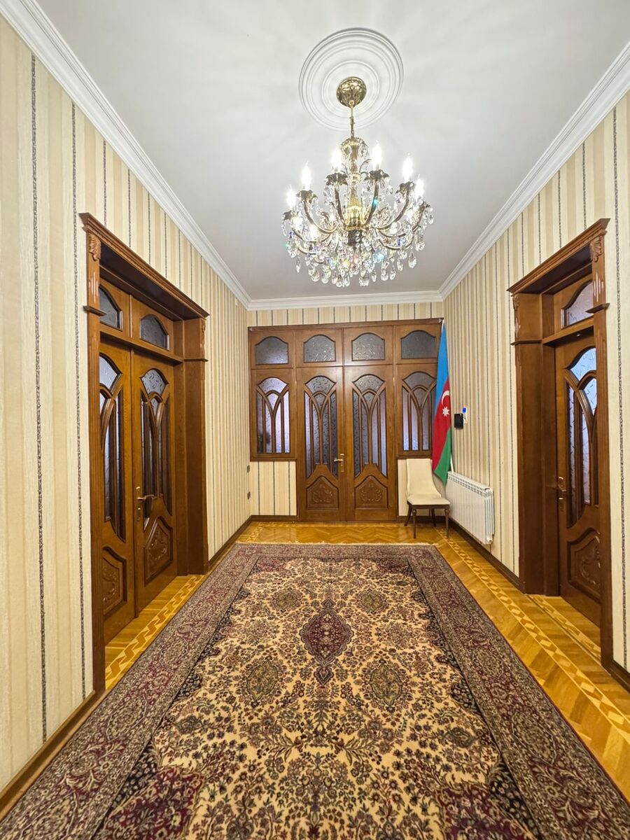 Satılır 6 otaqlı həyət evi/bağ evi 900 m² — Ev, villa, Bakı (11)