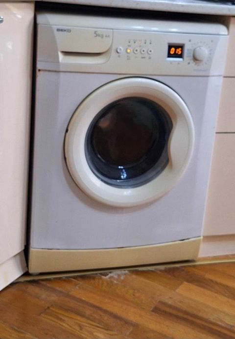 Paltaryuyan maşını satılır — Beko, 5 kq