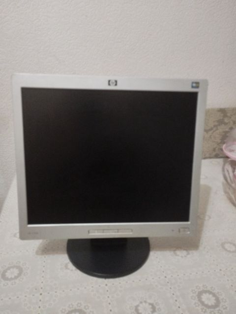 Monitor HP — Bakı