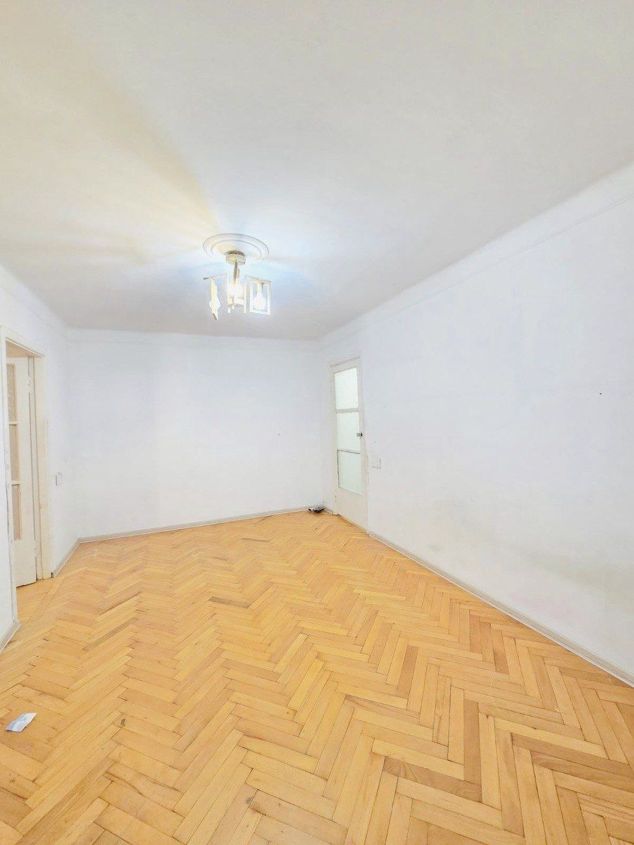 Satılır 2 otaqlı köhnə tikili 43 m² — Mənzil, Bakı (3)