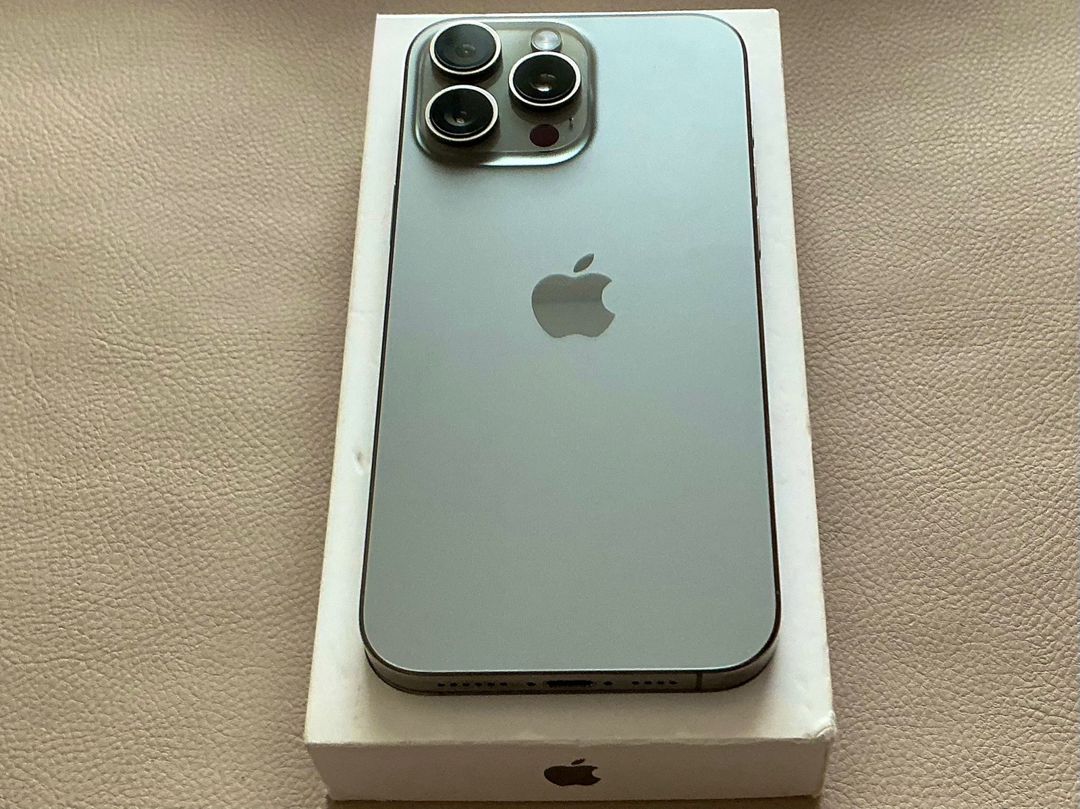 Apple iPhone 16 Pro Max Natural Titanium 256GB/8GB — Mallar, Bakı (4)