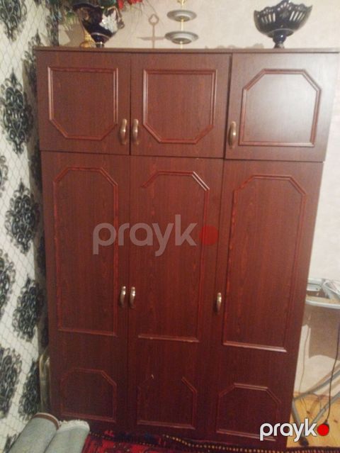 Klassik qəhvəyi rəngli 7 qapılı dolab, işlənmiş