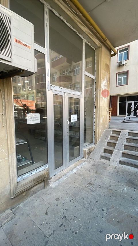 Satılır obyekt 53 m²