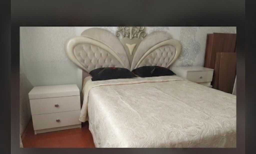180 Azn Taxt və 2 tumbucka satilir* Unvan mehdiabad. Odeniwli — Mebel, Bakı