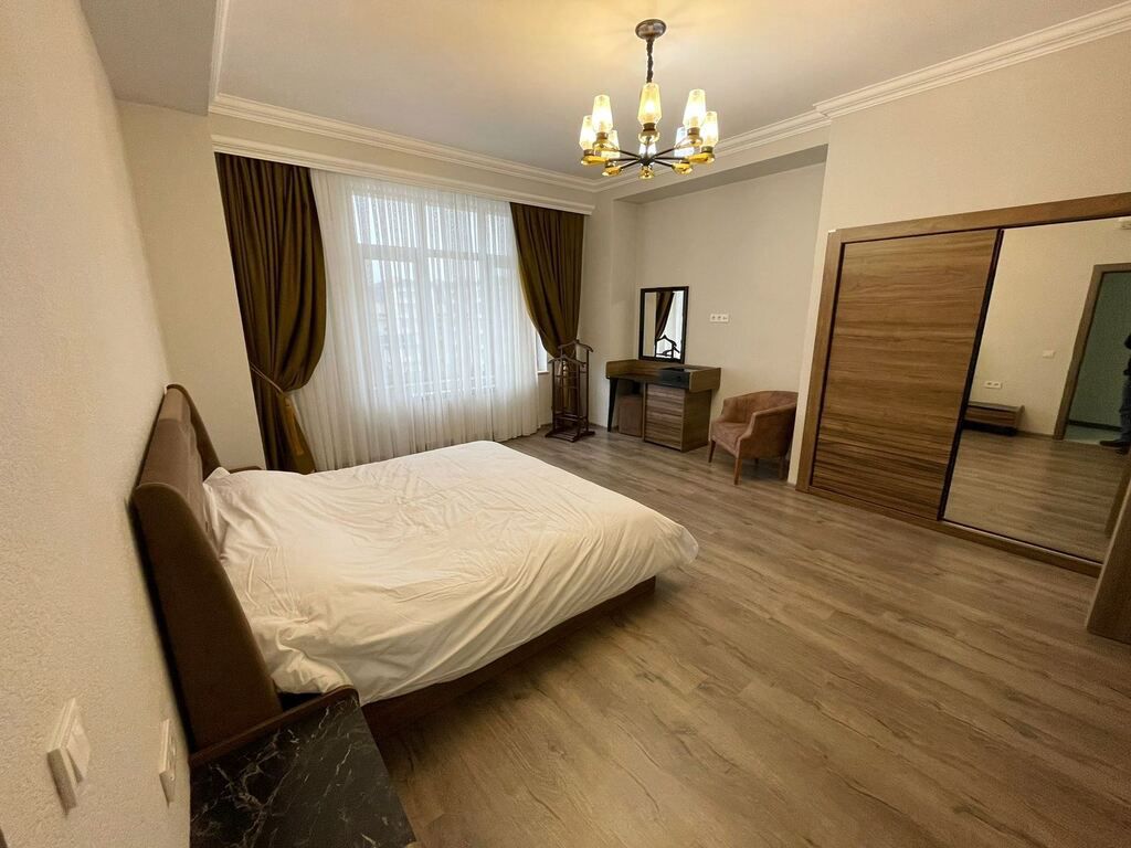 İcarəyə verilir 3 otaqlı yeni tikili 140 m² — Mənzil, Bakı (8)