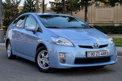 Toyota Prius (3-cü nəsil) hibrid hetçbek - Yanacaq sistemi: Hibrid