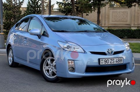 Toyota Prius (3-cü nəsil) hibrid hetçbek - Yanacaq sistemi: Hibrid