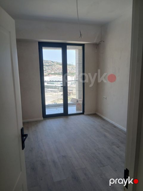 Satılır 2 otaqlı yeni tikili 52.3 m²