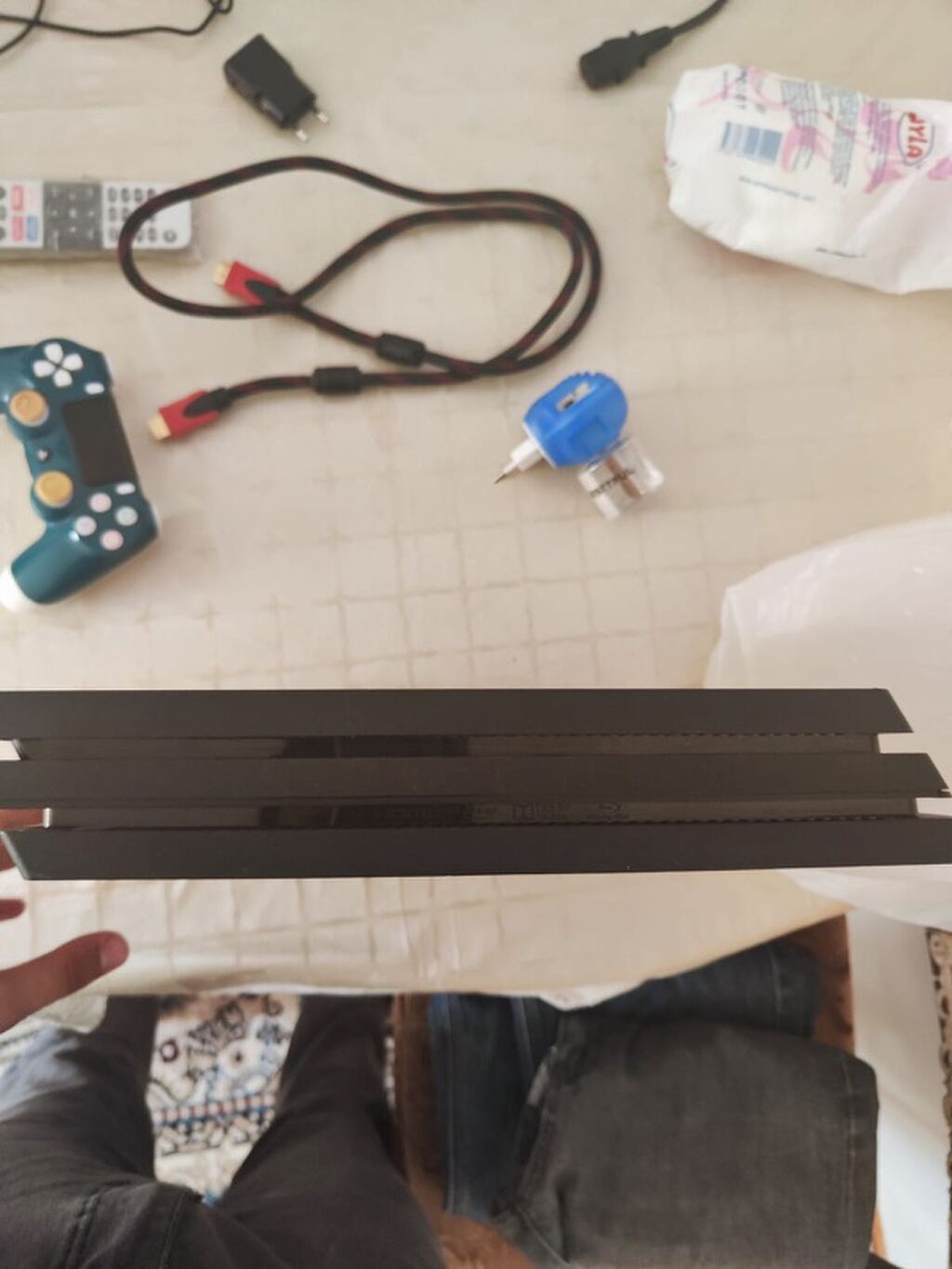 Sony PlayStation 4 Pro oyun konsolu Xüsusiyyətlər: - PS4 Pro korpusu — Elektronika, Şəmkir (2)