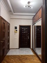 Satılır 3 otaqlı yeni tikili 125 m² — Квартира
