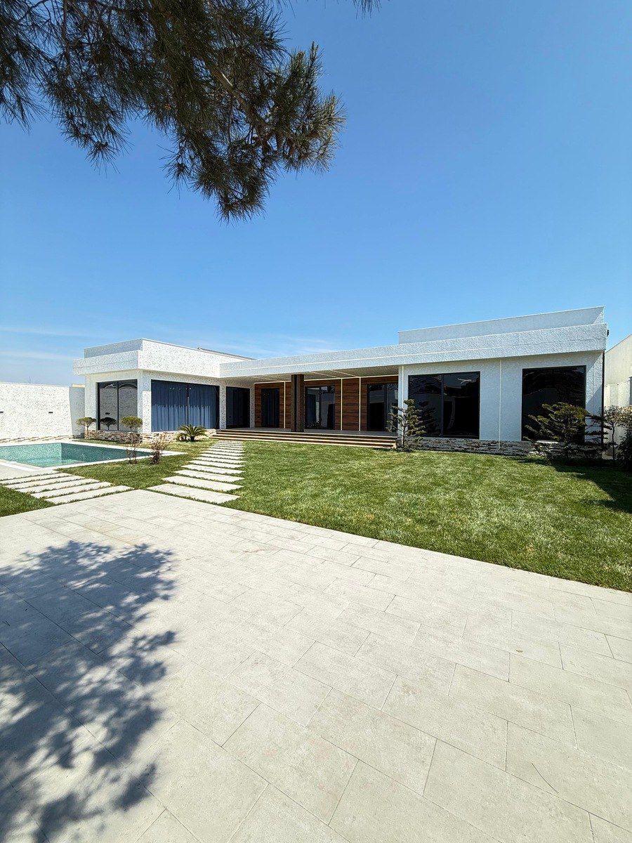 Satılır 5 otaqlı həyət evi/bağ evi 250 m² — Ev, villa, Bakı (2)