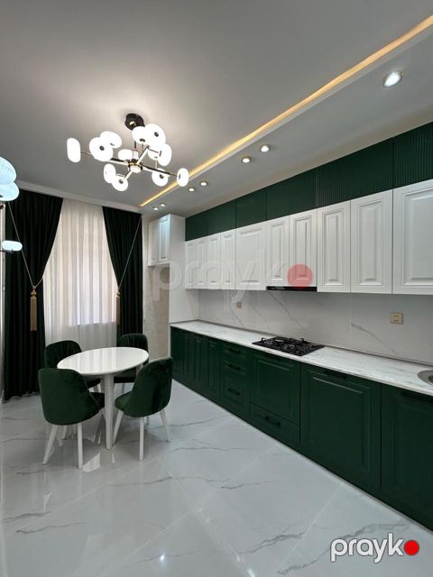 Satılır 2 otaqlı yeni tikili 88 m²