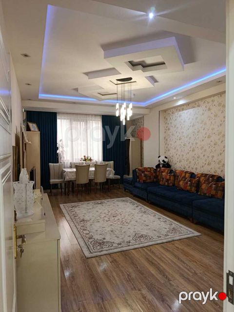 Satılır 2 otaqlı yeni tikili 80 m²