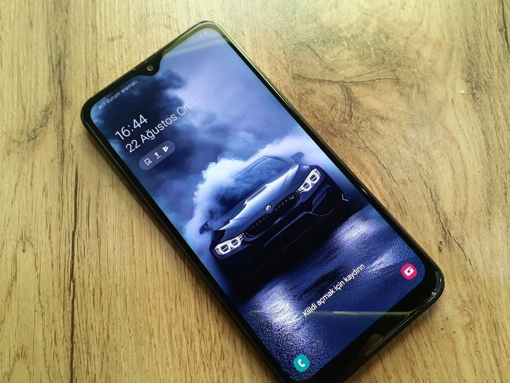 Samsung Galaxy A10s, 32 GB, rəng - Qara, Zəmanət, Düyməli, Sensor — Samsung, Gəncə (2)