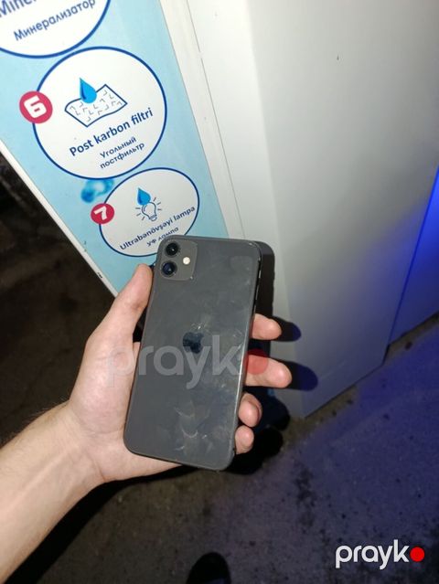 IPhone 11, 128 GB, Qara, Face ID
