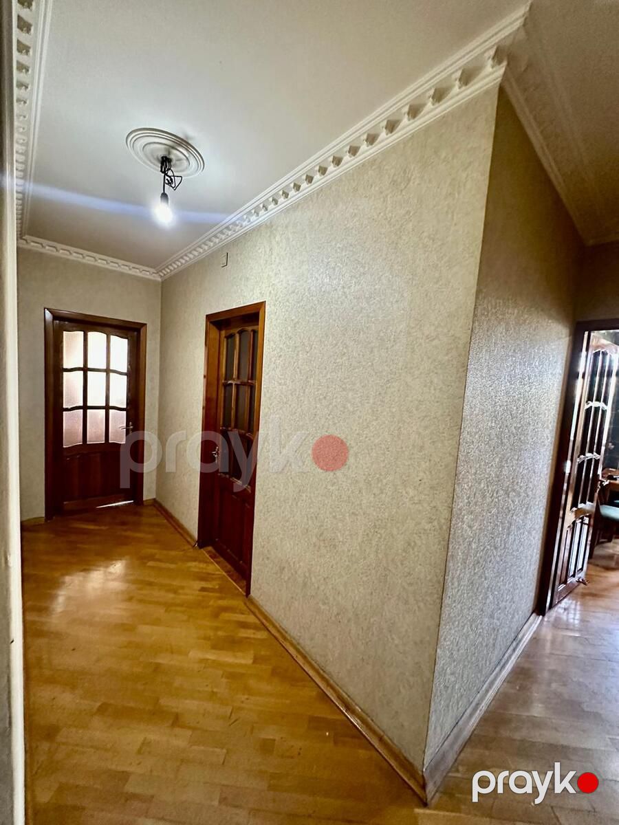 Satılır 2 otaqlı köhnə tikili 70 m² — Mənzil, Bakı (9)