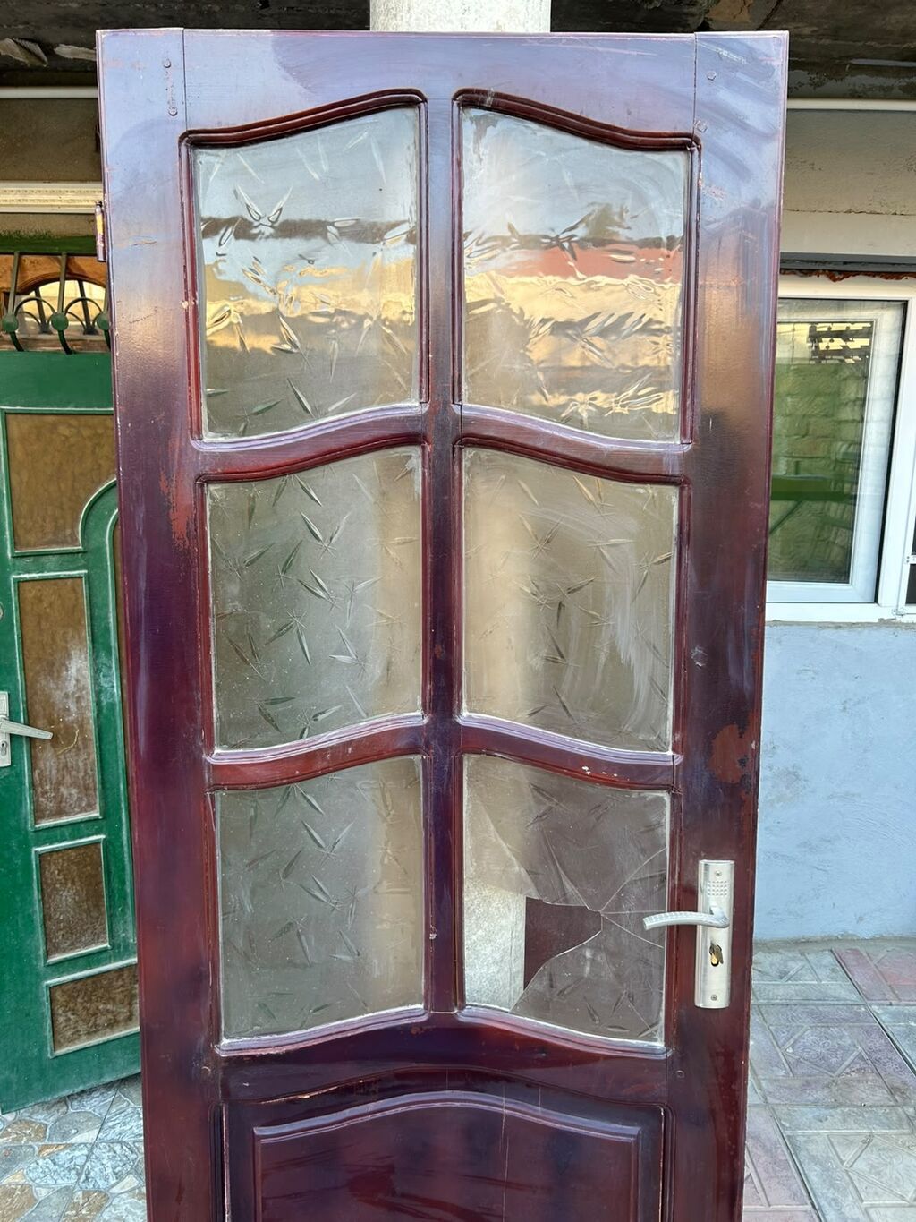 Şüşəli taxta otaq qapısı - Material: möhkəm taxta karkas, tünd — Mallar, Bakı (2)