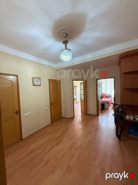 İcarəyə verilir 3 otaqlı yeni tikili 75 m²