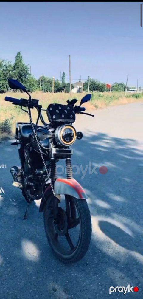 Moto M50 benzinli mopedi