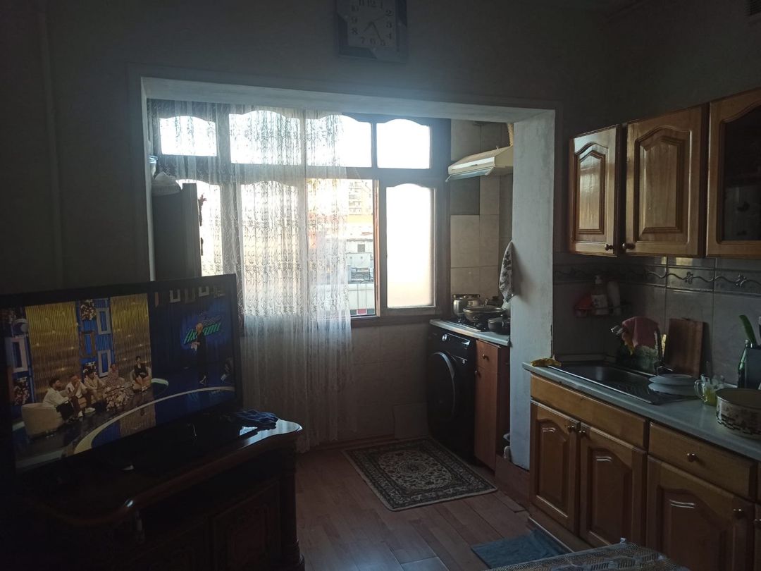 Satılır 3 otaqlı köhnə tikili 65 m² — Mənzil, Bakı (3)