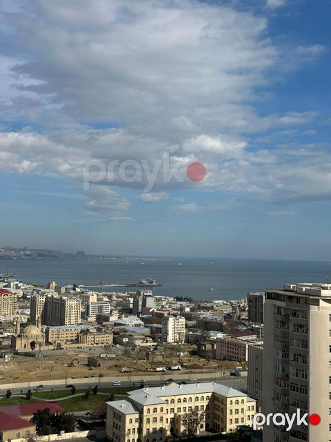 Satılır 3 otaqlı yeni tikili 190 m²
