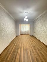 Satılır 3 otaqlı köhnə tikili 96 m² — Emlak