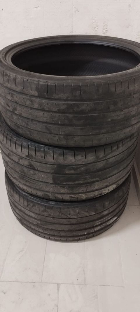 4 ədəd təkəri bmw x7 cıxartmışıq orgınal tekerdı - Ölçü: 275/35 R23 — Bakı