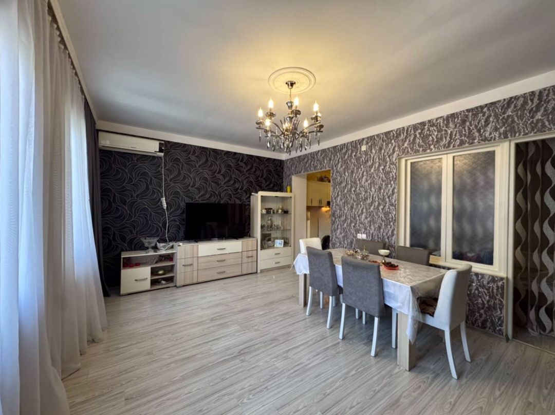 Satılır 3 otaqlı köhnə tikili 75 m² — Mənzil, Bakı (2)