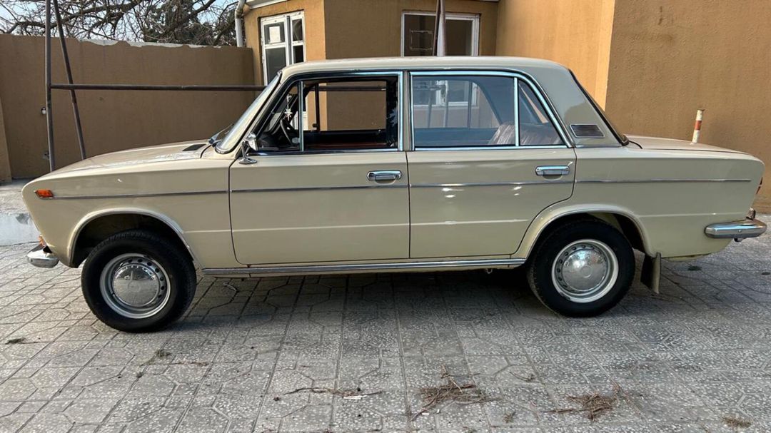 LADA (VAZ) 2103, 1981 il — Avtomobillər, Bakı (2)