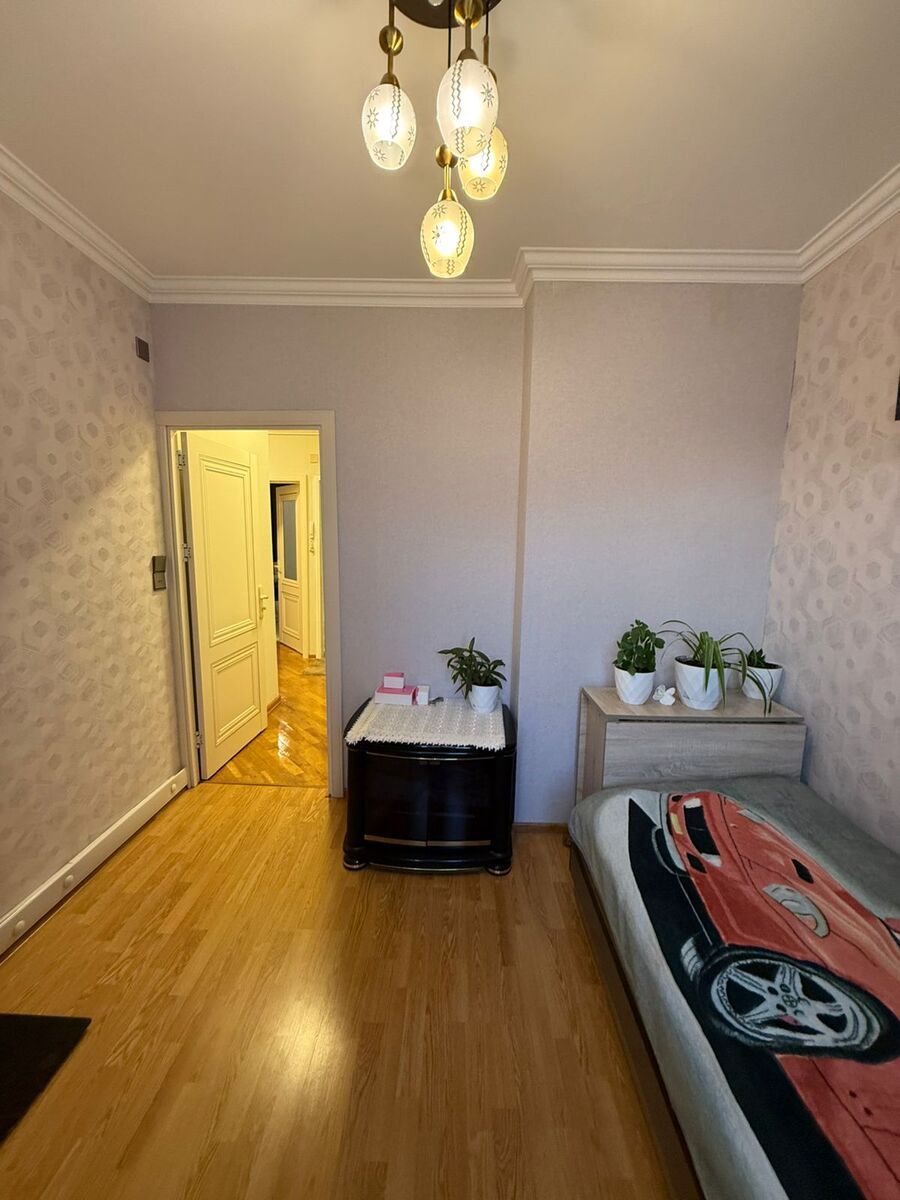 Satılır 3 otaqlı köhnə tikili 65 m² — Mənzil, Bakı (11)