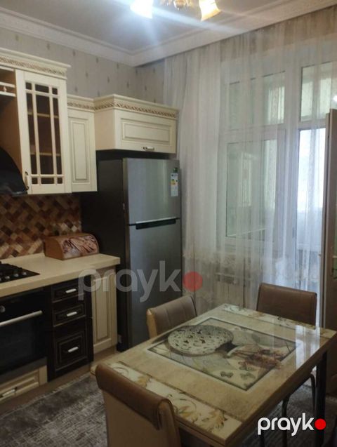 3-otaqlı yeni tikili kirayə verilir, Möhsün Sənani küç., 117 m² — Bakı