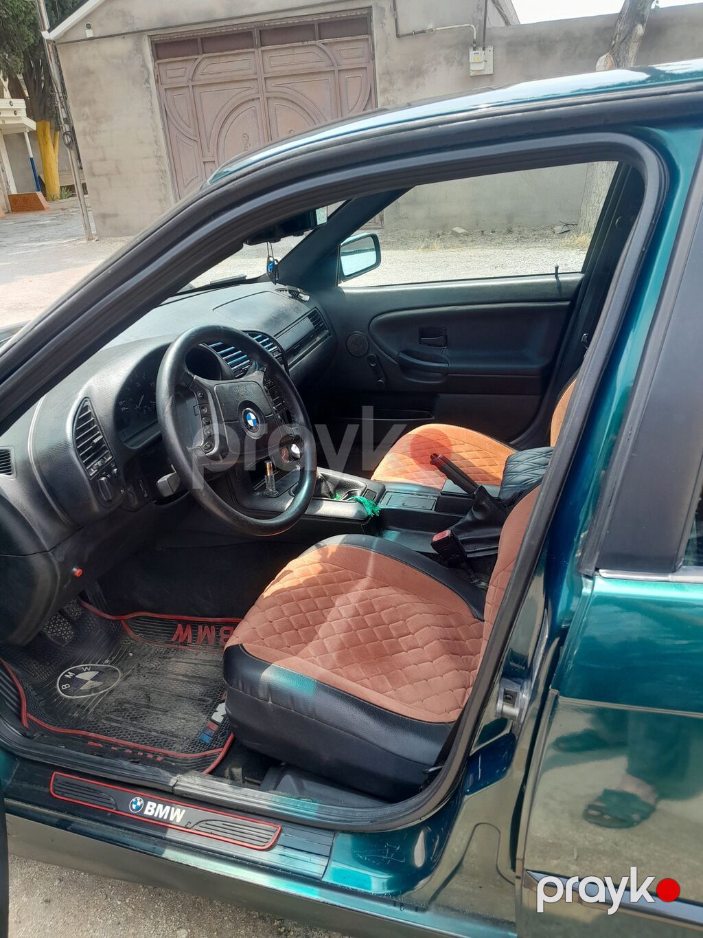 BMW sedan, yaşıl-mavi (tünd petrol) rəng. E36 kuzov. - 4 qapı, salon — Avtomobillər, Digah (2)