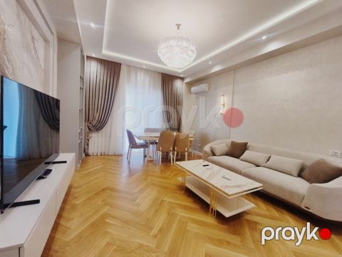 İcarəyə verilir 3 otaqlı yeni tikili 140 m²
