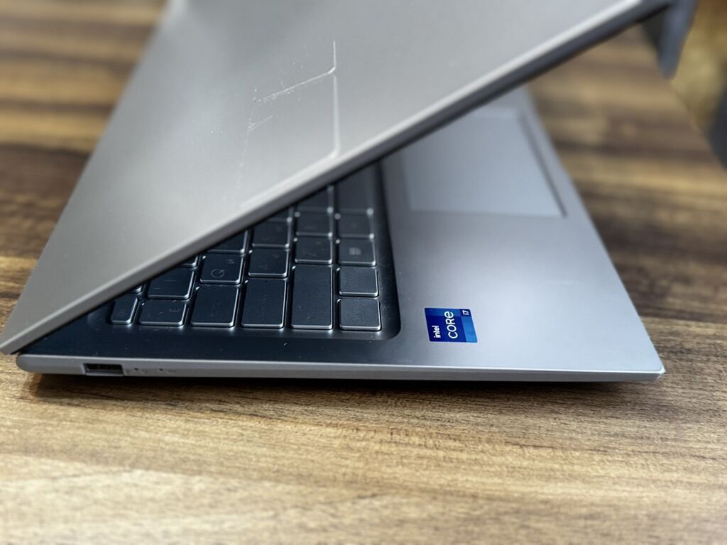 ASUS VivoBook noutbuku - Model: ASUS VivoBook (14/15/17 seriyası — Asus, Digah (3)