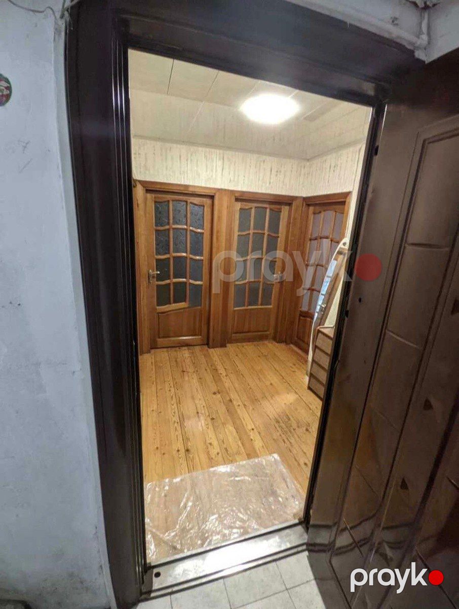 Satılır 4 otaqlı köhnə tikili 90 m² — Mənzil, Bakı (4)