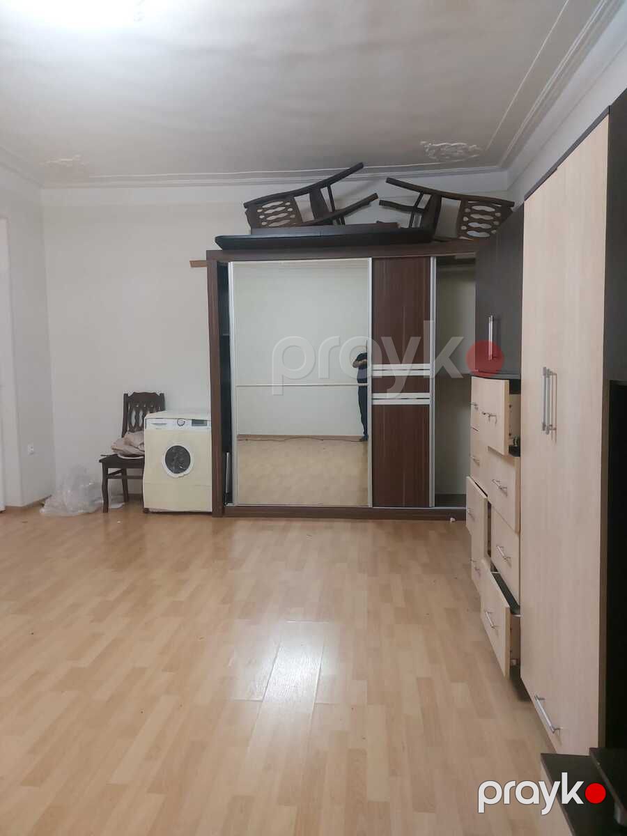 Satılır 2 otaqlı köhnə tikili 45 m² — Mənzil, Bakı (7)
