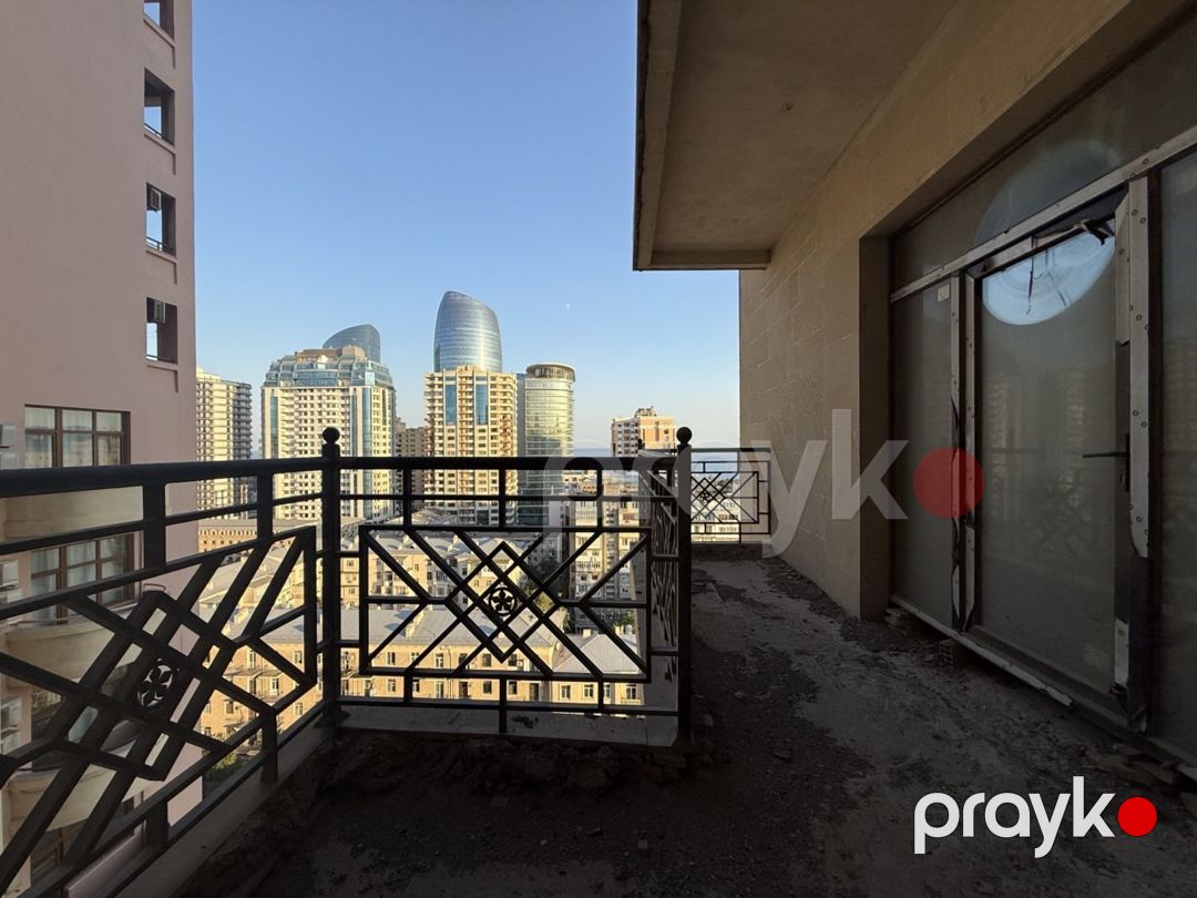 Satılır 4 otaqlı yeni tikili 248.6 m² — Mənzil, Bakı (8)