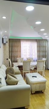 Satılır 2 otaqlı köhnə tikili 65 m² — Daşınmaz əmlak