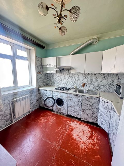 4-otaqlı mənzil kirayə verilir, Şirvan ş., 100 m²