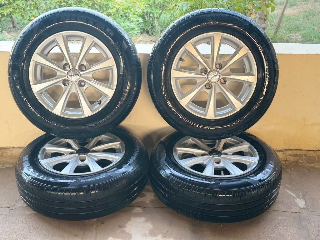 Nissan orijinal yüngül lehimli disklər və şinlər komplekti - — Avto, Bakı (2)